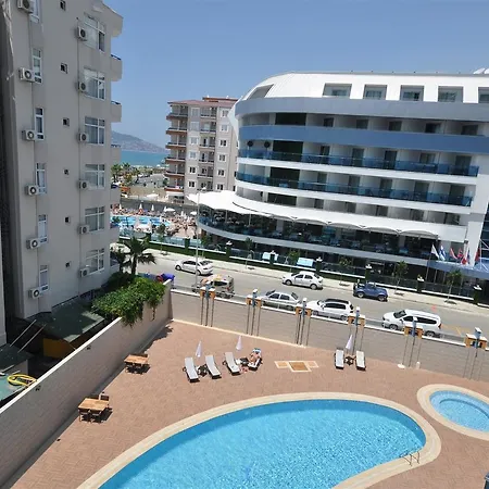 Aqua Diamond 16