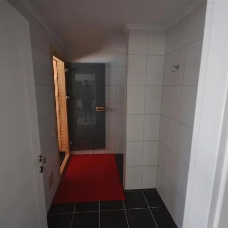 Apartament Aqua Diamond 16 *
